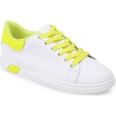 Chaussures La Modeuse Baskets blanches à détails et lacets jaune fluo