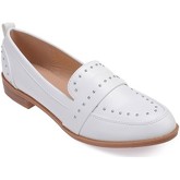 Chaussures La Modeuse Mocassins blancs en similicuir avec clous