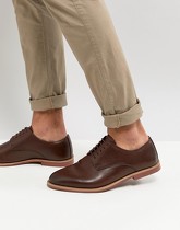 ASOS - Chaussures derby en similicuir avec semelle contrastée - Marron - Marron