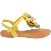Sandales La Modeuse Nu-pieds jaunes en suédine avec fleurs