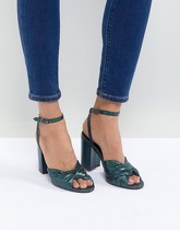 New Look - Sandales scintillantes à nœud fantaisie et talon carré - Bleu