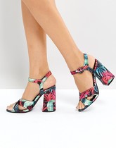 New Look - Sandales à talons avec motif floral - Multi