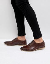 ASOS - Chaussures casual en cuir à lacets et perforations - Fauve - Marron
