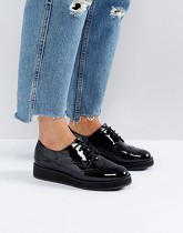 Carvela - Chaussures à lacets et semelle plateforme - Noir