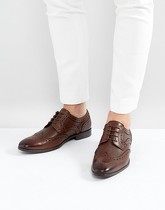 ASOS - Chaussures derby style richelieu en cuir marron avec empiècements à effet relief - Marron