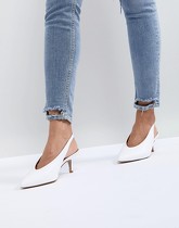 Carvela - Amy White Point - Chaussures en cuir à petits talons - Blanc