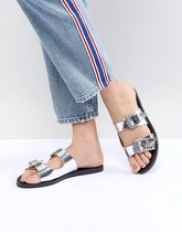 New Look - Sandales cloutées avec boucles style western métallisées - Argenté